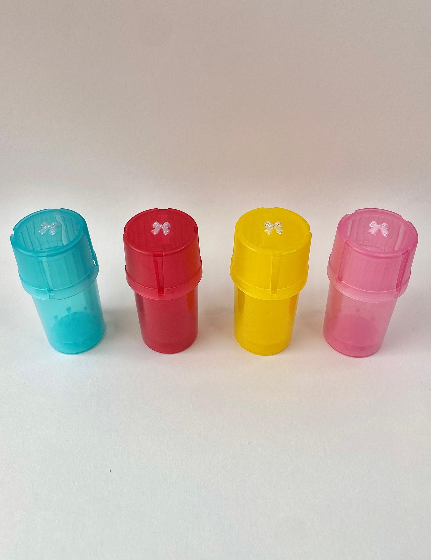 Girly Med-tainer